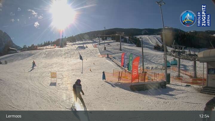 Archiv Foto Webcam Lermoos - Familyjet Talstation