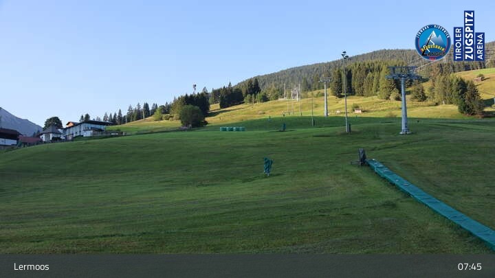 Archiv Foto Webcam Lermoos - Familyjet Talstation