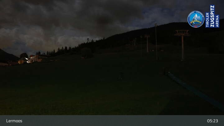 Archiv Foto Webcam Lermoos - Familyjet Talstation