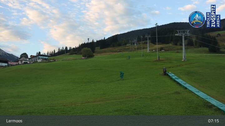 Archiv Foto Webcam Lermoos - Familyjet Talstation