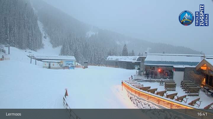 Archiv Foto Webcam Lermoos - Bergstation Hochmoos Express