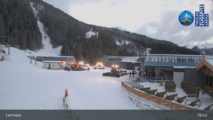 Archiv Foto Webcam Lermoos - Bergstation Hochmoos Express