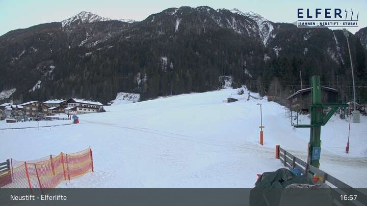 Archiv Foto Webcam Neustift - Hochstubai: Krössbach