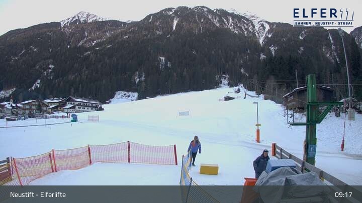 Archived image Webcam Krössbach (Neustift - Hochstubai)