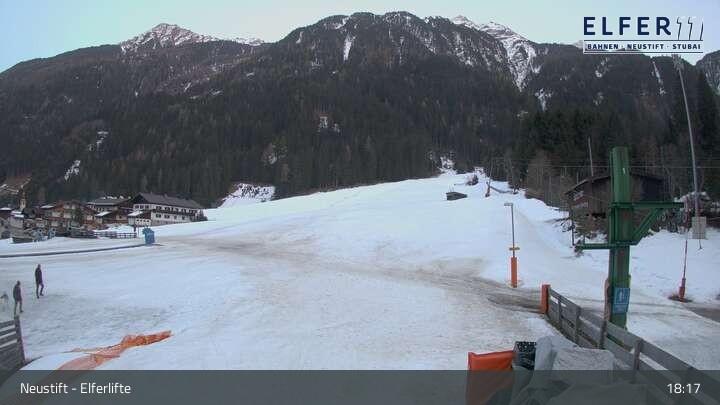 Archiv Foto Webcam Neustift - Hochstubai: Krössbach