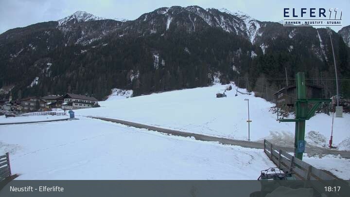 Archived image Webcam Krössbach (Neustift - Hochstubai)