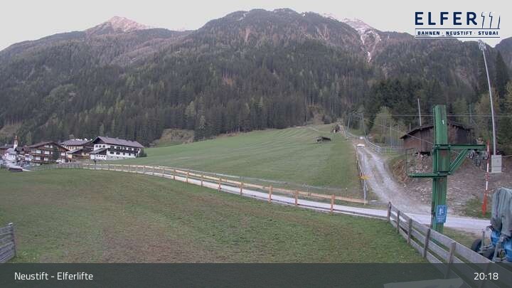Archiv Foto Webcam Neustift - Hochstubai: Krössbach
