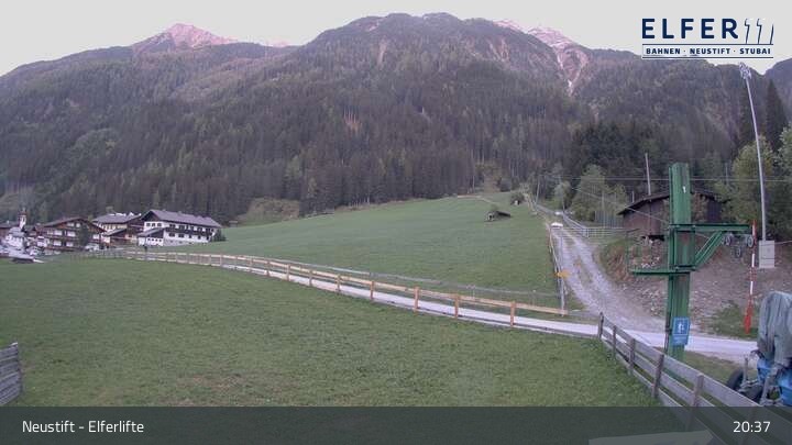 Archiv Foto Webcam Neustift - Hochstubai: Krössbach