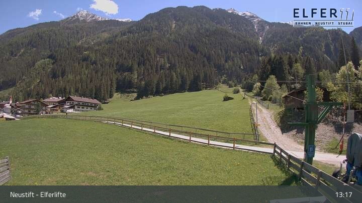 Archiv Foto Webcam Neustift - Hochstubai: Krössbach