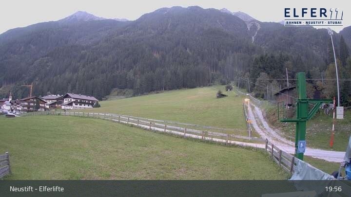 Archiv Foto Webcam Neustift - Hochstubai: Krössbach
