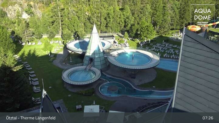 Archiv Foto Webcam Oberlängenfeld - Therme Längenfeld (Aqua Dome)