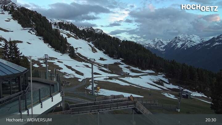 Archiv Foto Webcam WIDIVERSUM Hochoetz