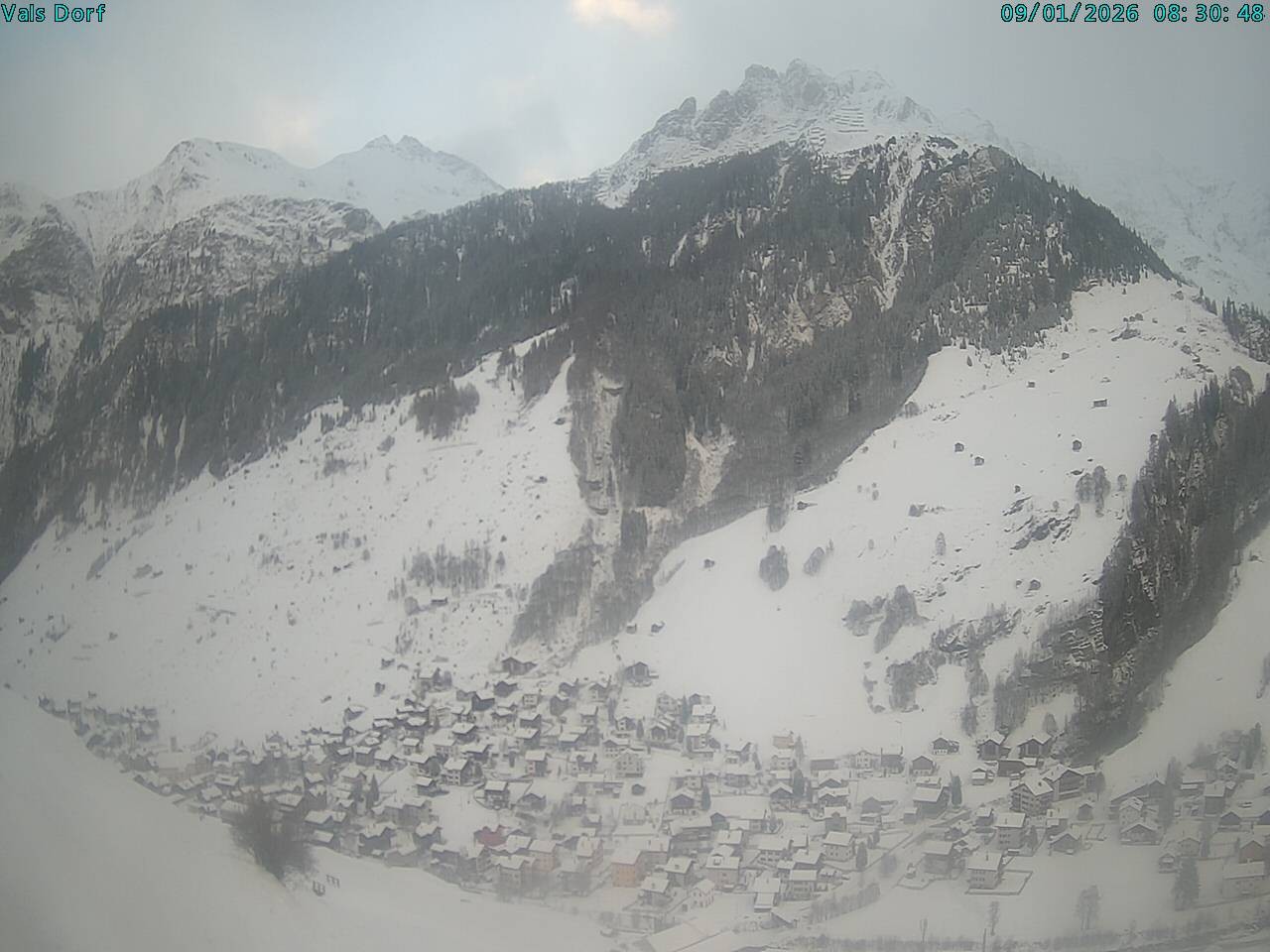 Archiv Foto Webcam Blick auf das Dorf Vals
