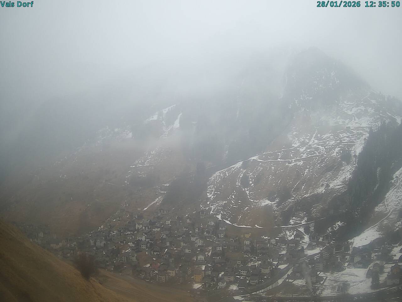 Archiv Foto Webcam Blick auf das Dorf Vals