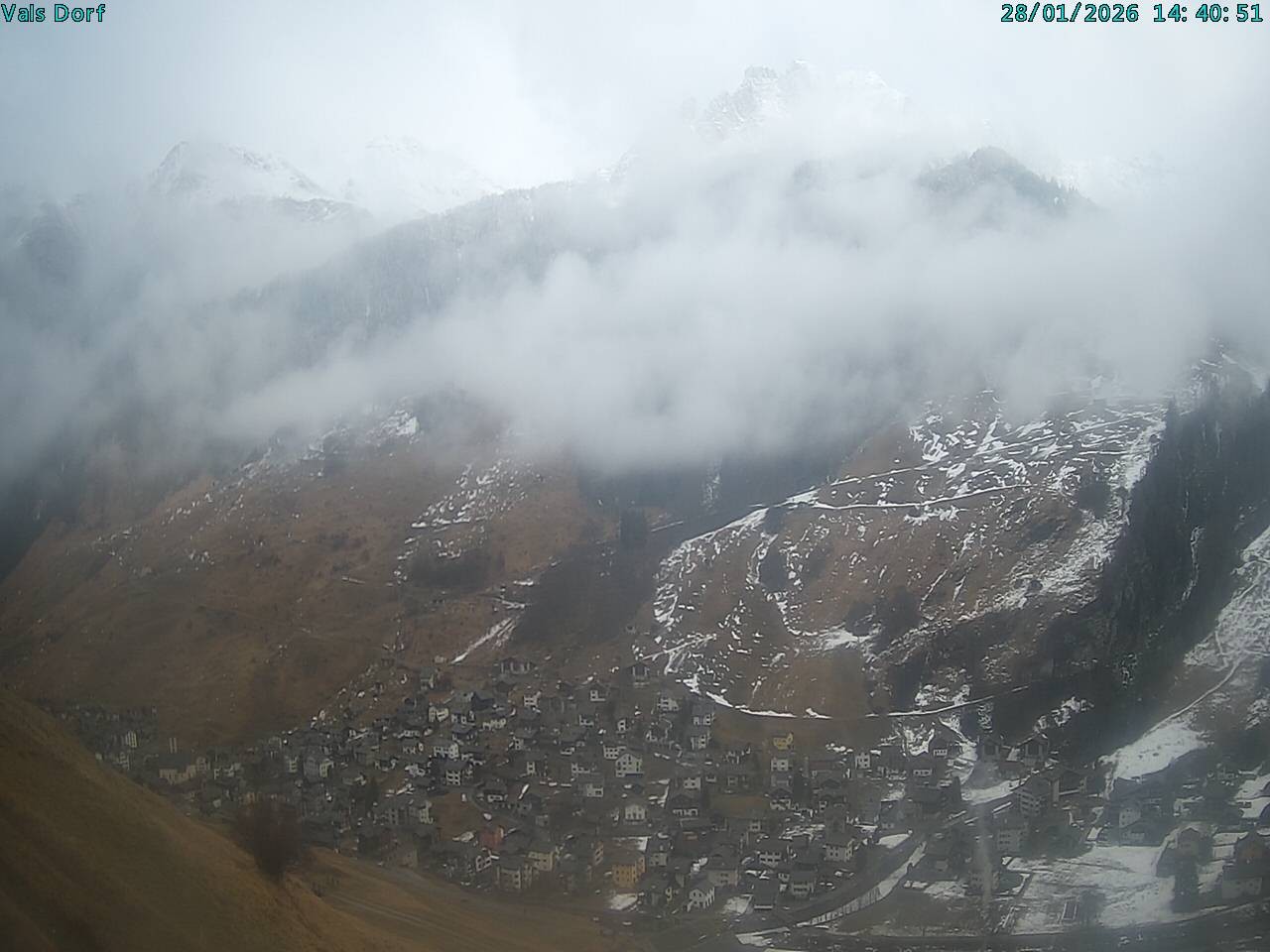 Archiv Foto Webcam Blick auf das Dorf Vals