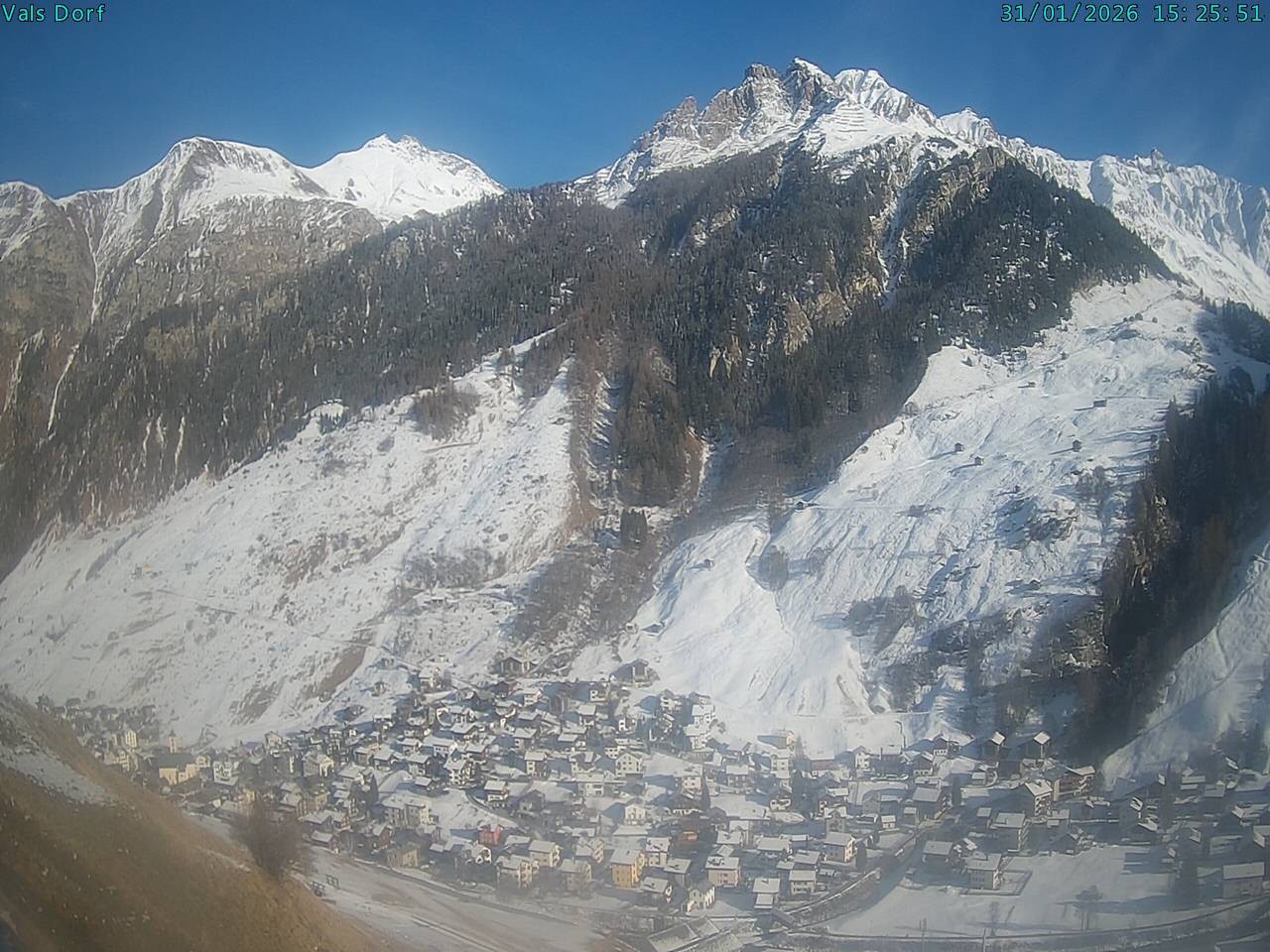 Archiv Foto Webcam Blick auf das Dorf Vals