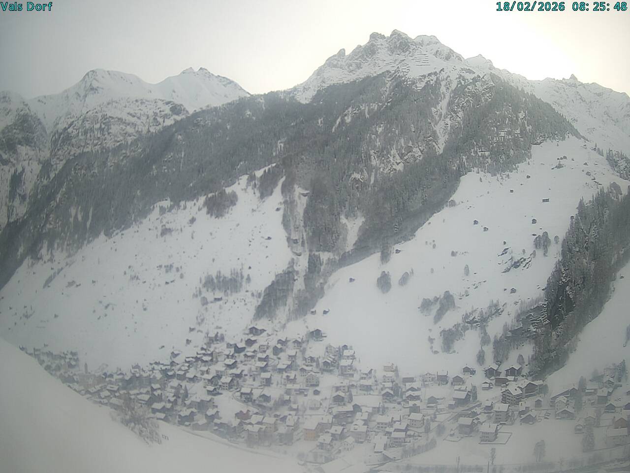 Archiv Foto Webcam Blick auf das Dorf Vals