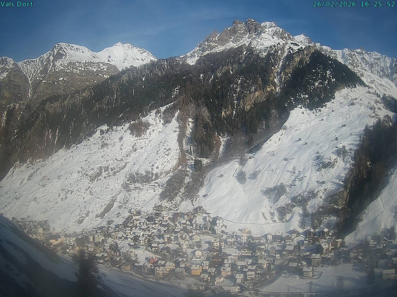 Archiv Foto Webcam Blick auf das Dorf Vals
