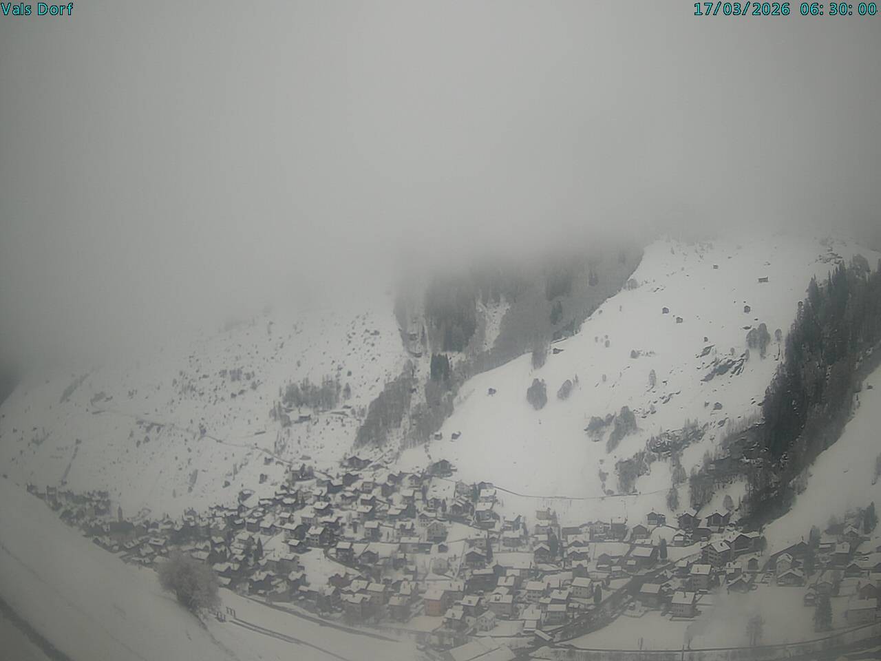 Archiv Foto Webcam Blick auf das Dorf Vals