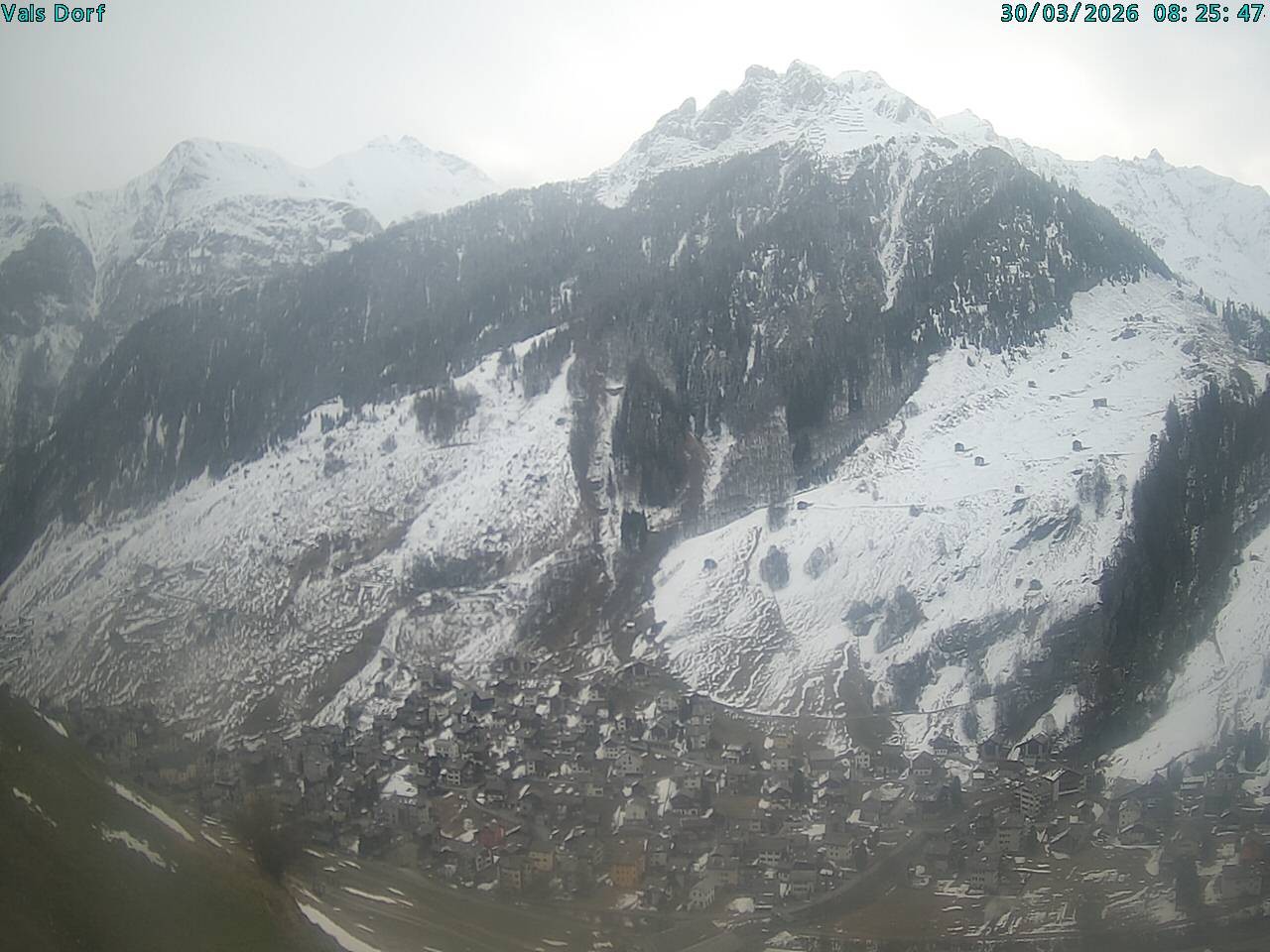 Archiv Foto Webcam Blick auf das Dorf Vals