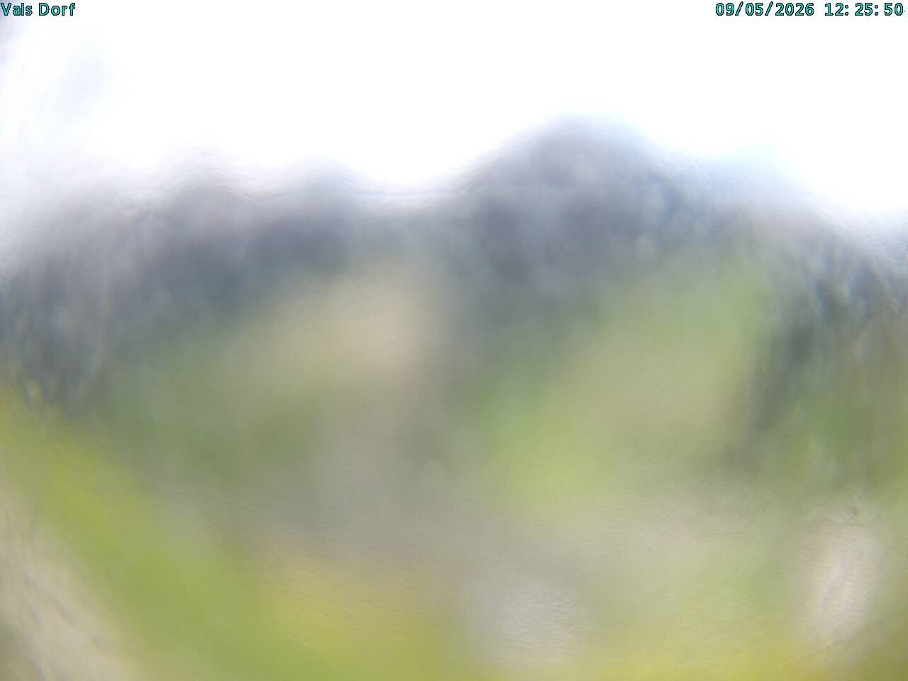 Archiv Foto Webcam Blick auf das Dorf Vals