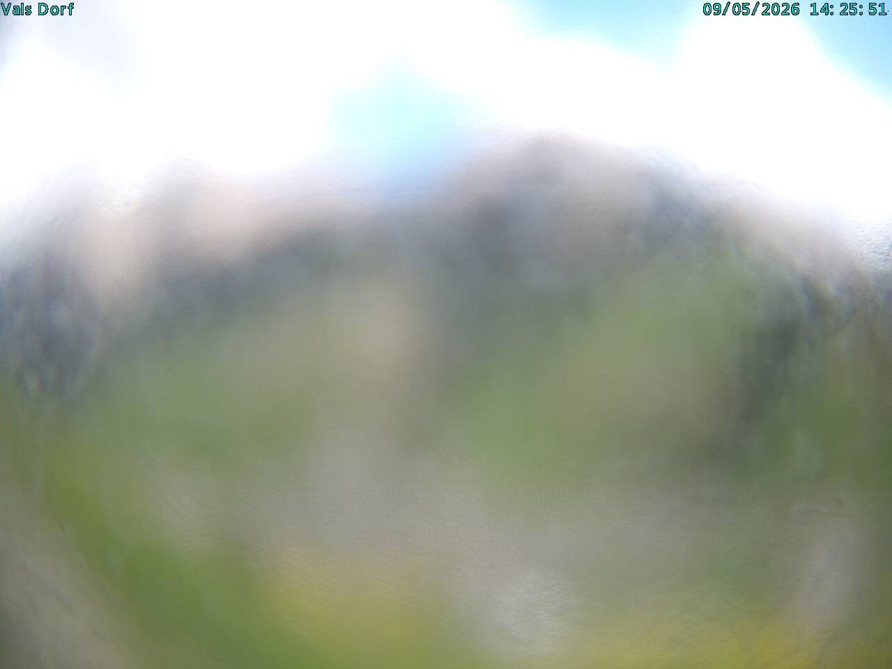 Archiv Foto Webcam Blick auf das Dorf Vals