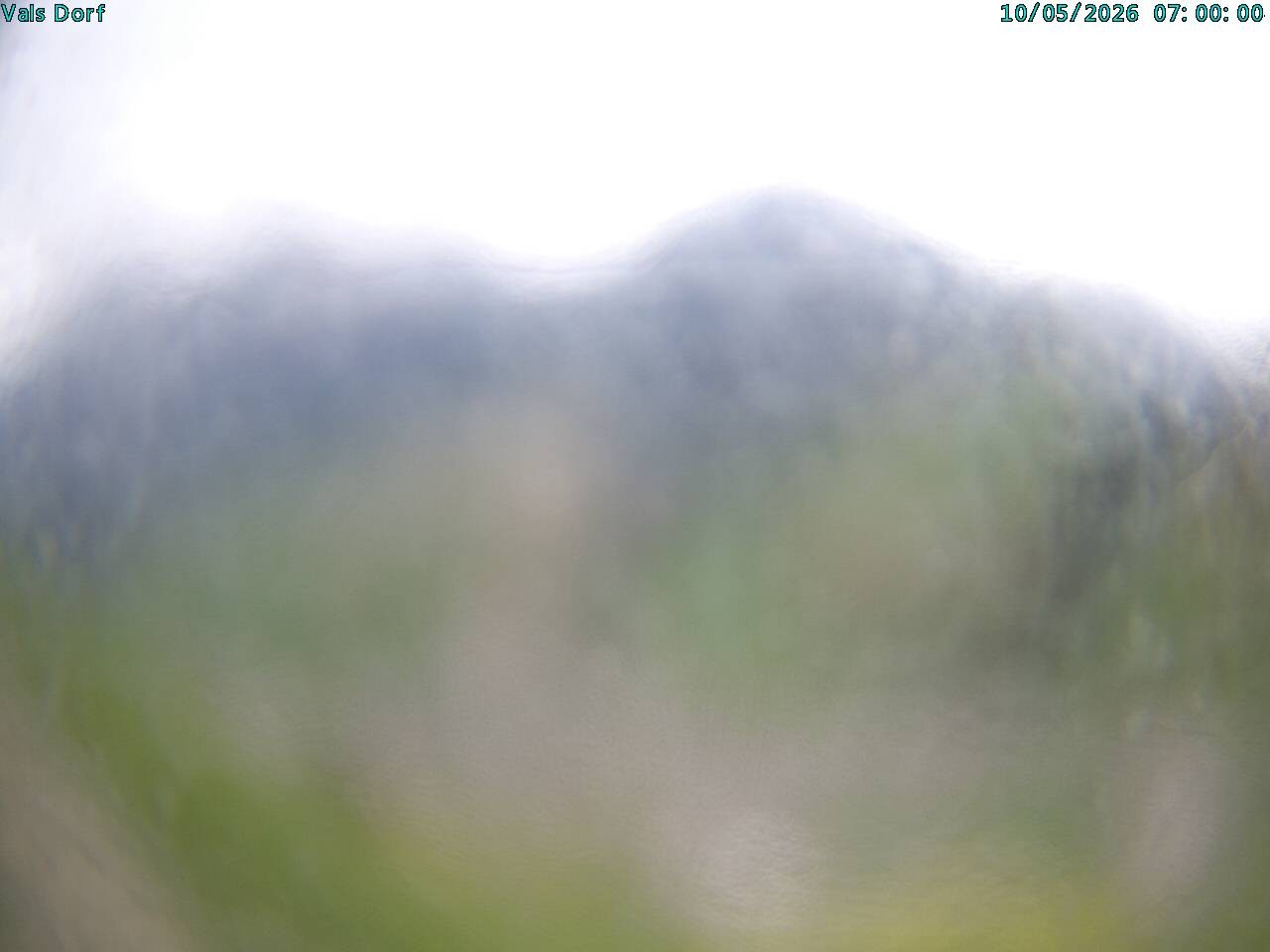 Archiv Foto Webcam Blick auf das Dorf Vals