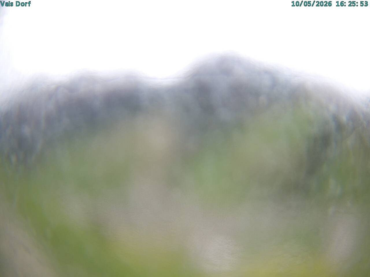 Archiv Foto Webcam Blick auf das Dorf Vals