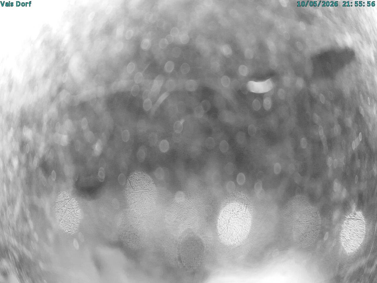 Archiv Foto Webcam Blick auf das Dorf Vals