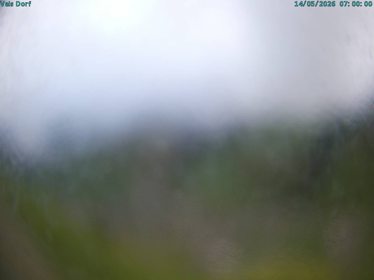 Archiv Foto Webcam Blick auf das Dorf Vals