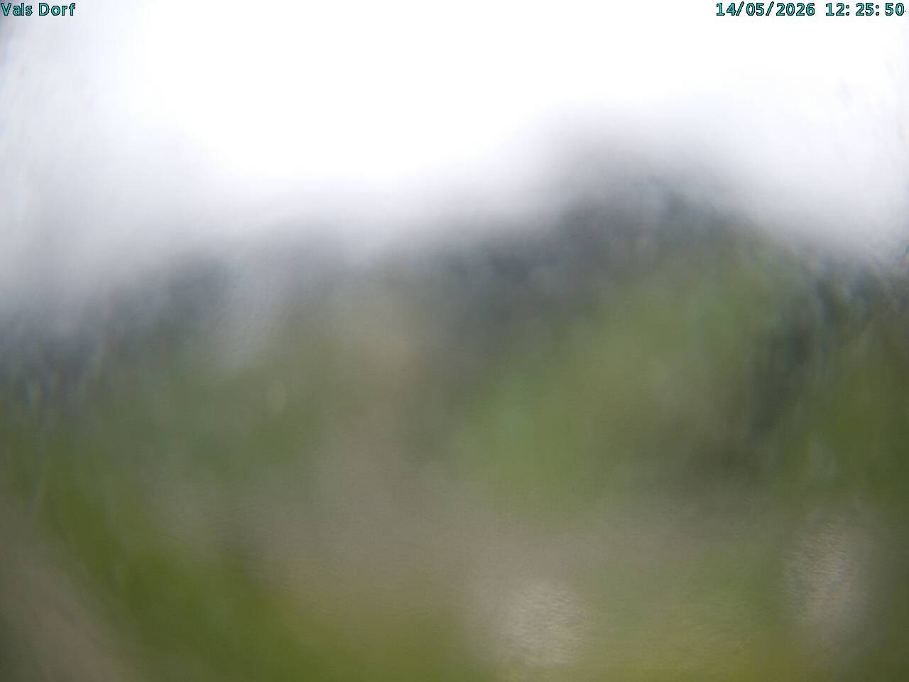 Archiv Foto Webcam Blick auf das Dorf Vals