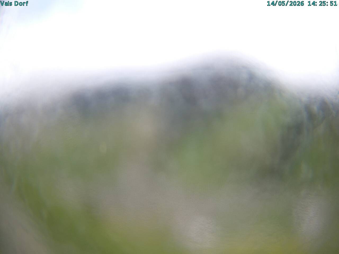 Archiv Foto Webcam Blick auf das Dorf Vals