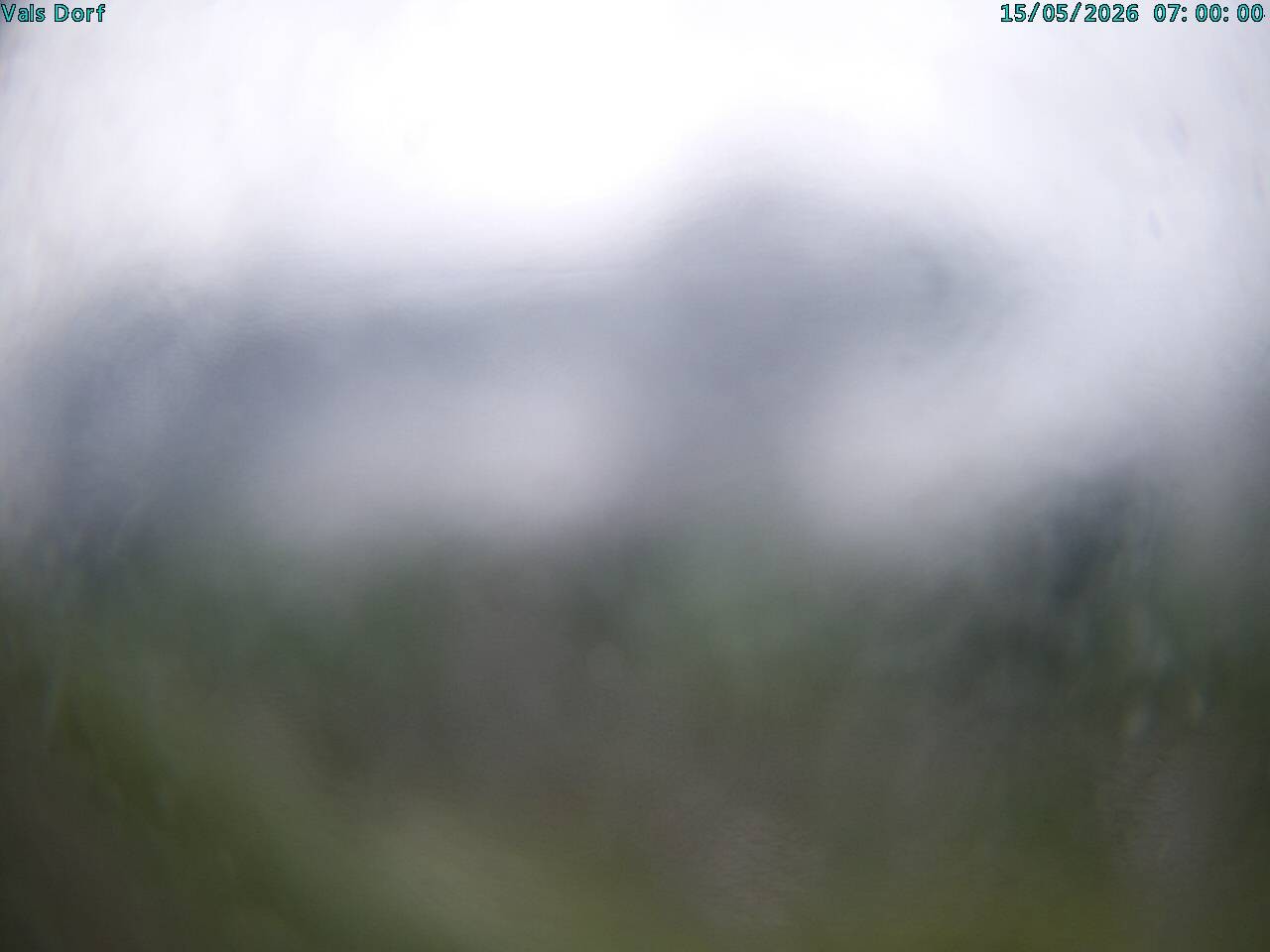 Archiv Foto Webcam Blick auf das Dorf Vals
