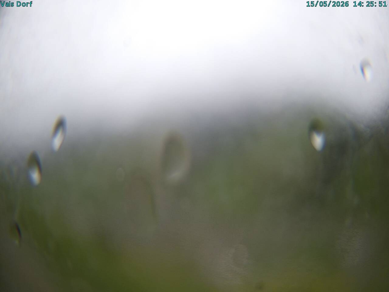 Archiv Foto Webcam Blick auf das Dorf Vals