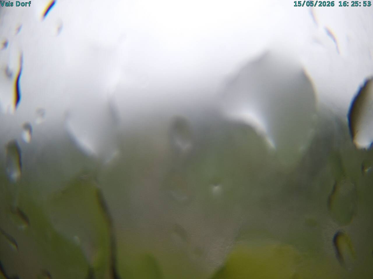 Archiv Foto Webcam Blick auf das Dorf Vals