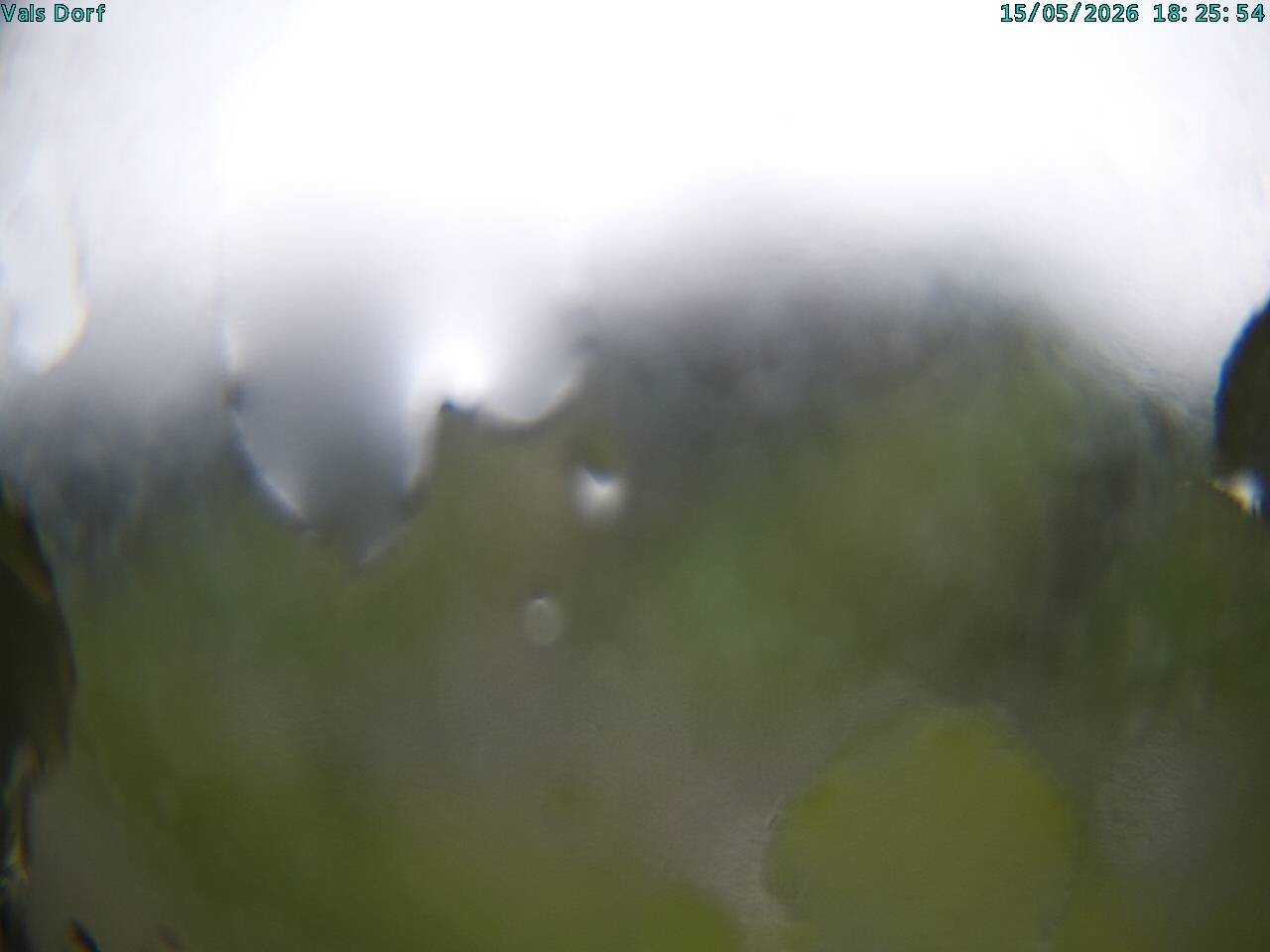 Archiv Foto Webcam Blick auf das Dorf Vals