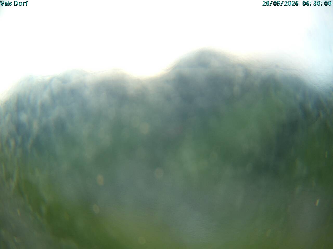 Archiv Foto Webcam Blick auf das Dorf Vals