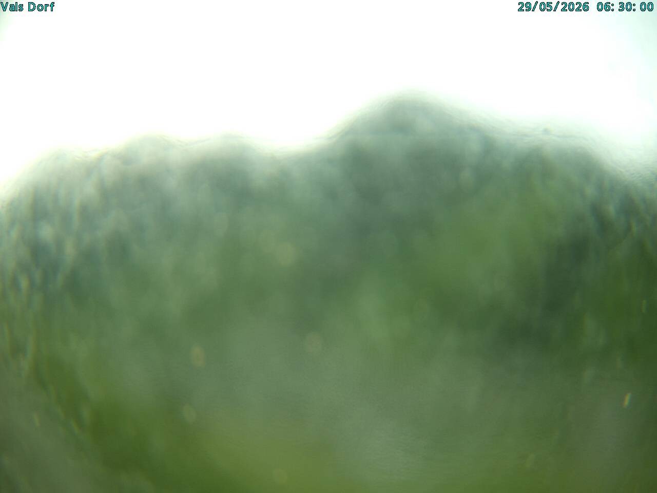 Archiv Foto Webcam Blick auf das Dorf Vals