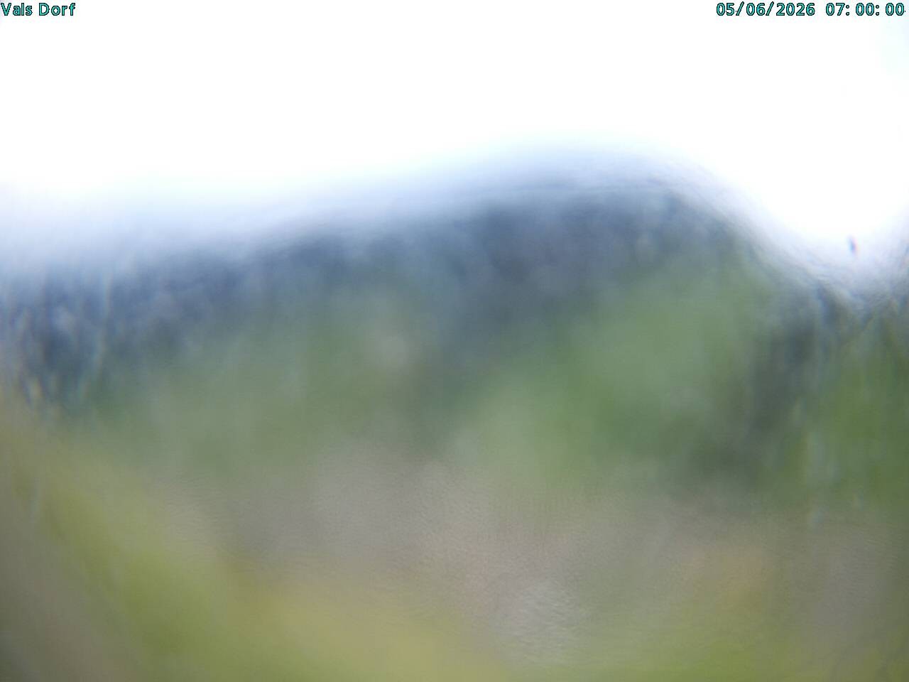 Archiv Foto Webcam Blick auf das Dorf Vals