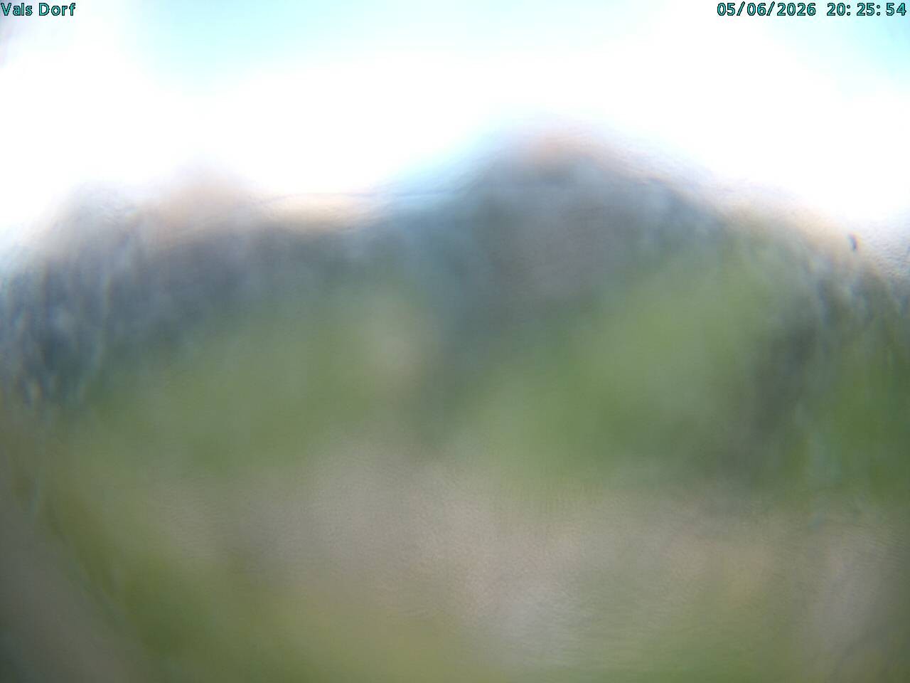 Archiv Foto Webcam Blick auf das Dorf Vals