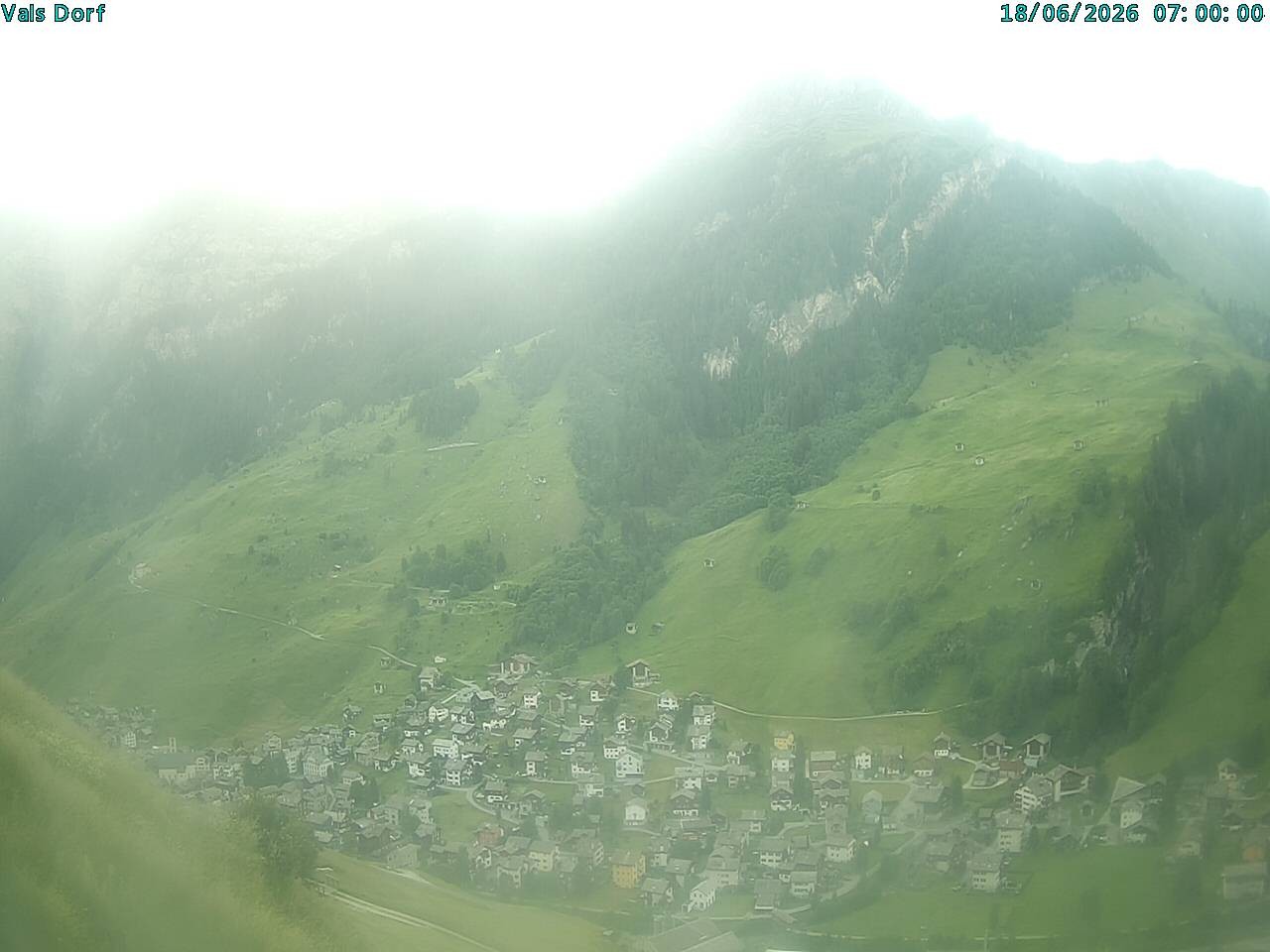 Archiv Foto Webcam Blick auf das Dorf Vals