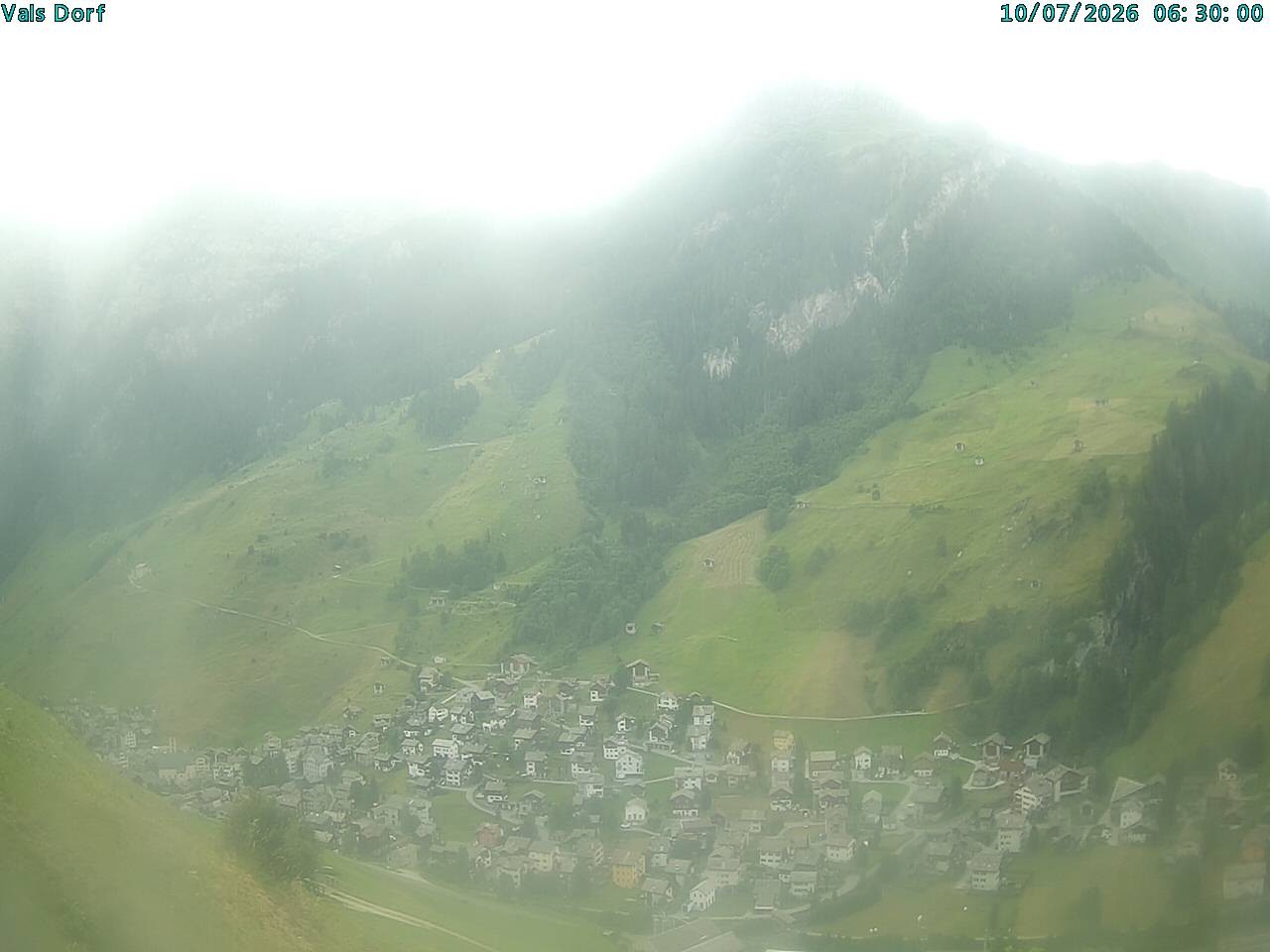 Archiv Foto Webcam Blick auf das Dorf Vals