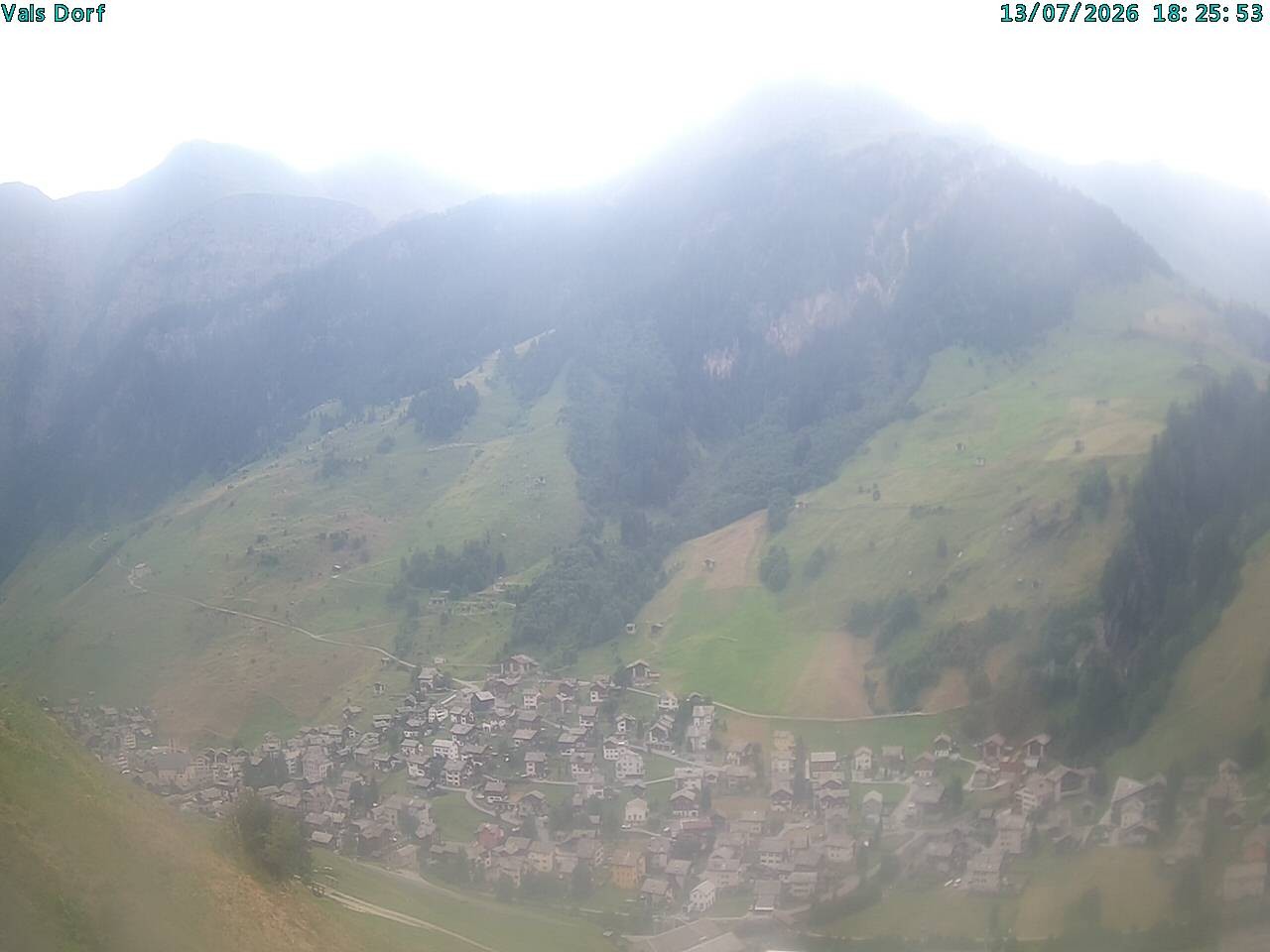 Archiv Foto Webcam Blick auf das Dorf Vals