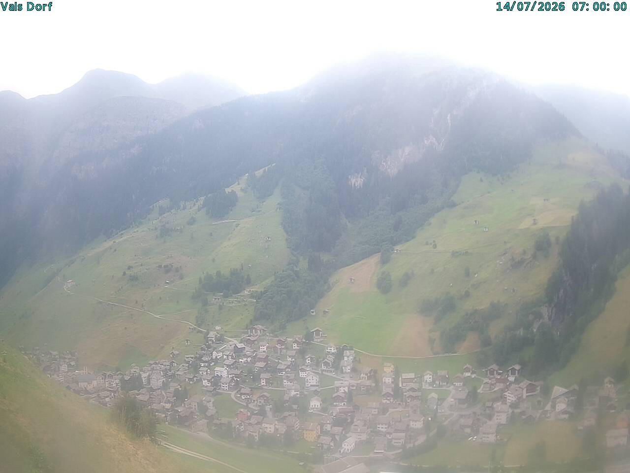 Archiv Foto Webcam Blick auf das Dorf Vals