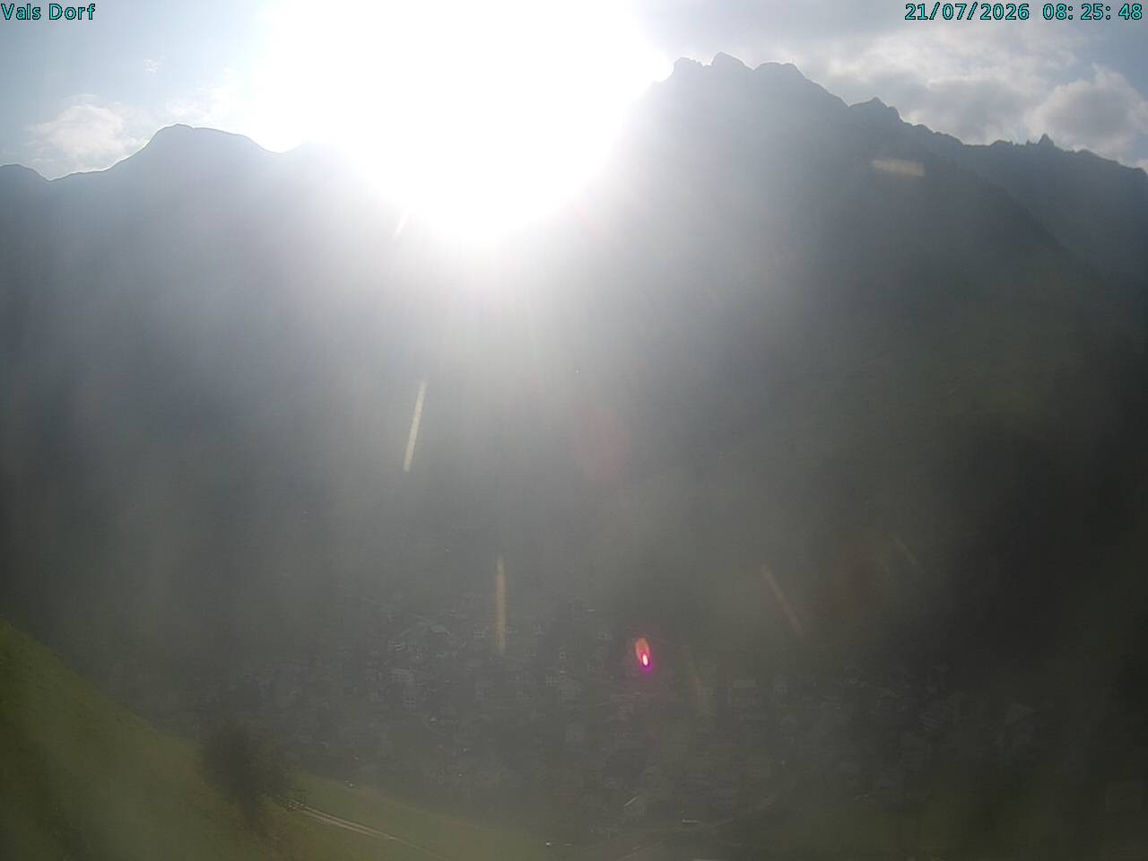 Archiv Foto Webcam Blick auf das Dorf Vals