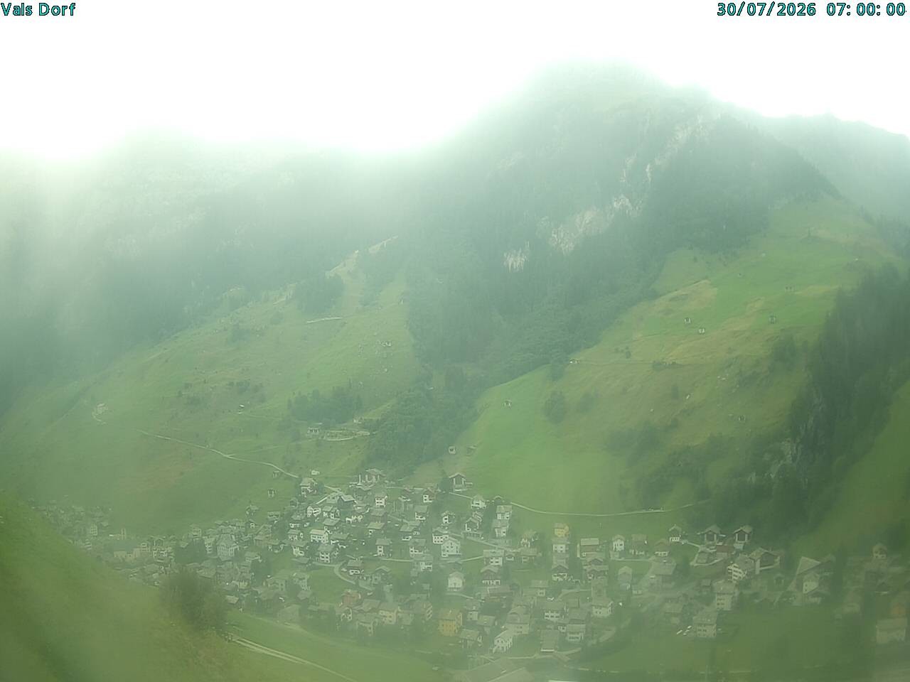 Archiv Foto Webcam Blick auf das Dorf Vals