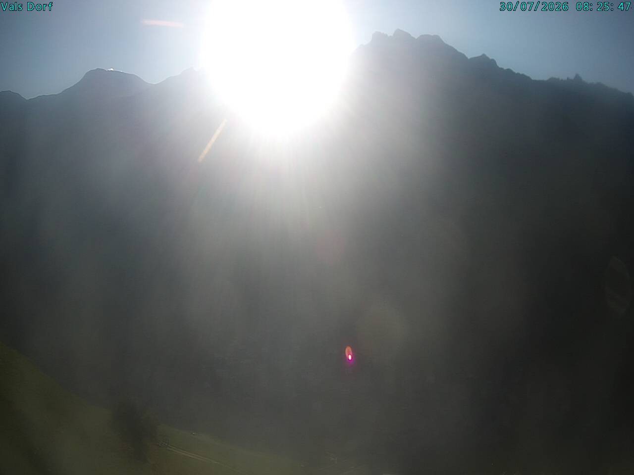 Archiv Foto Webcam Blick auf das Dorf Vals