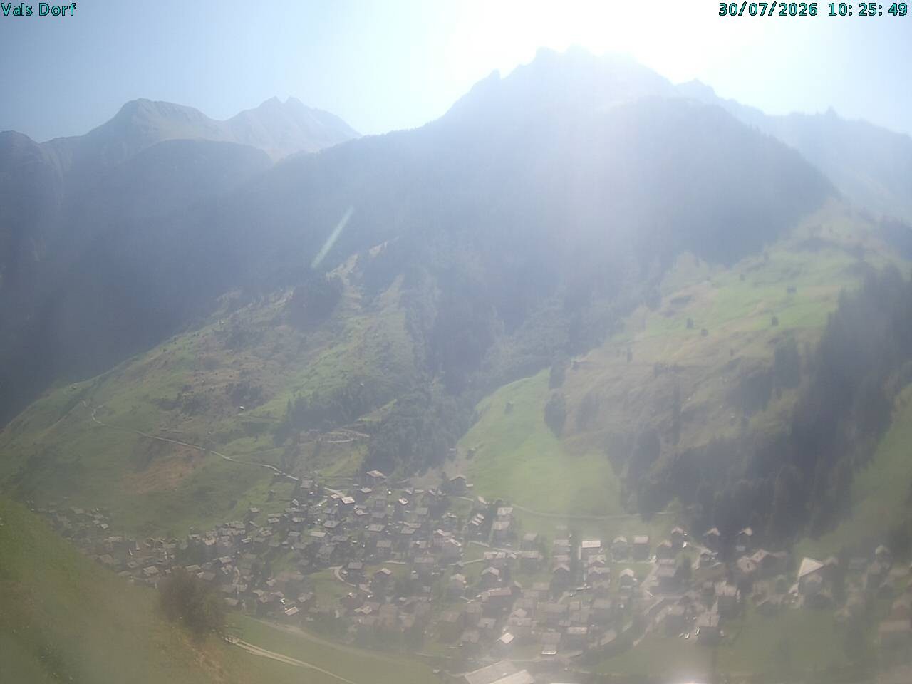 Archiv Foto Webcam Blick auf das Dorf Vals