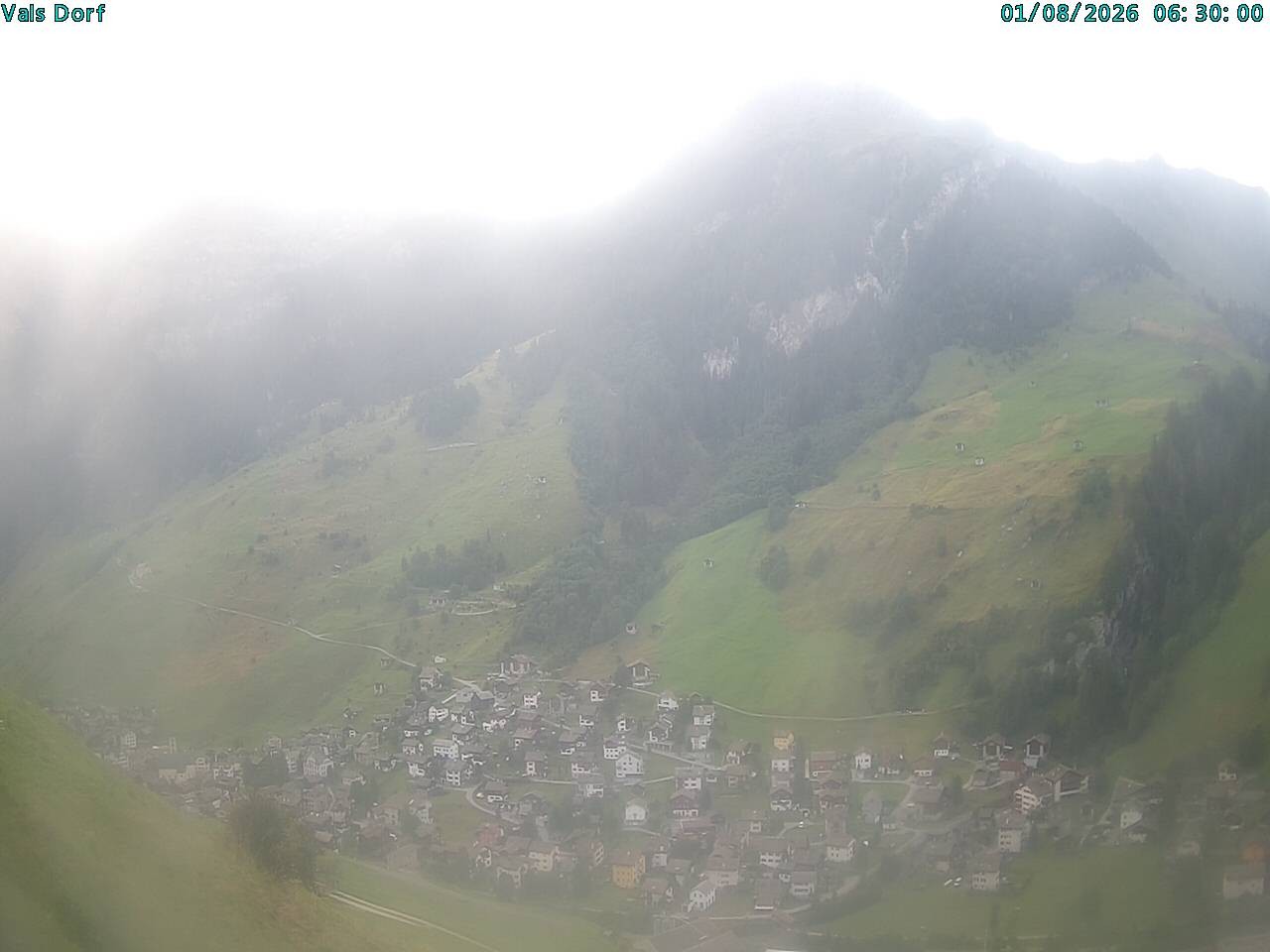 Archiv Foto Webcam Blick auf das Dorf Vals