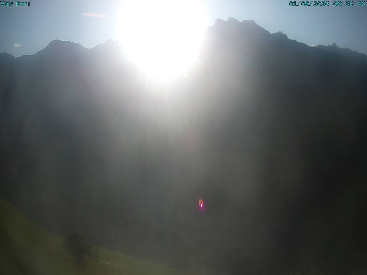 Archiv Foto Webcam Blick auf das Dorf Vals
